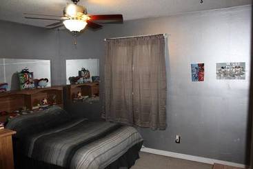 Bedroom of 1330 Bush Ave