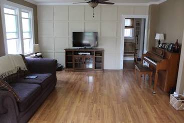 Living Room of 745 Allen Avenue