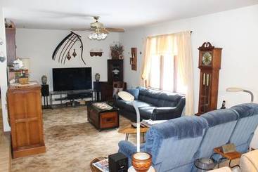 Living Room of 3446 Dogwood Avenue
